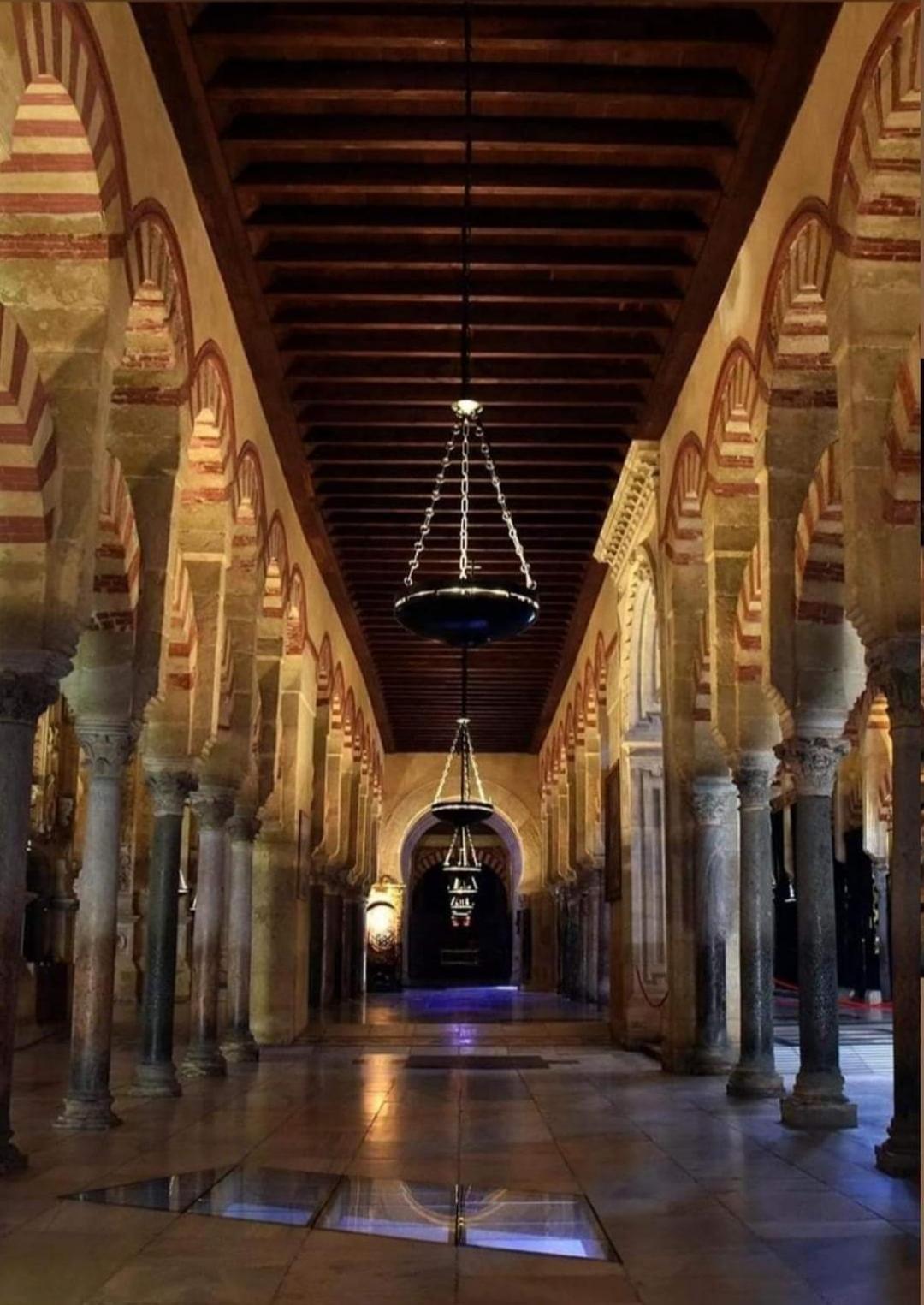 A 20 Metros De La Mezquita Catedral ,Apartamentos Turistico Cespedes 5 Cordova Camera foto
